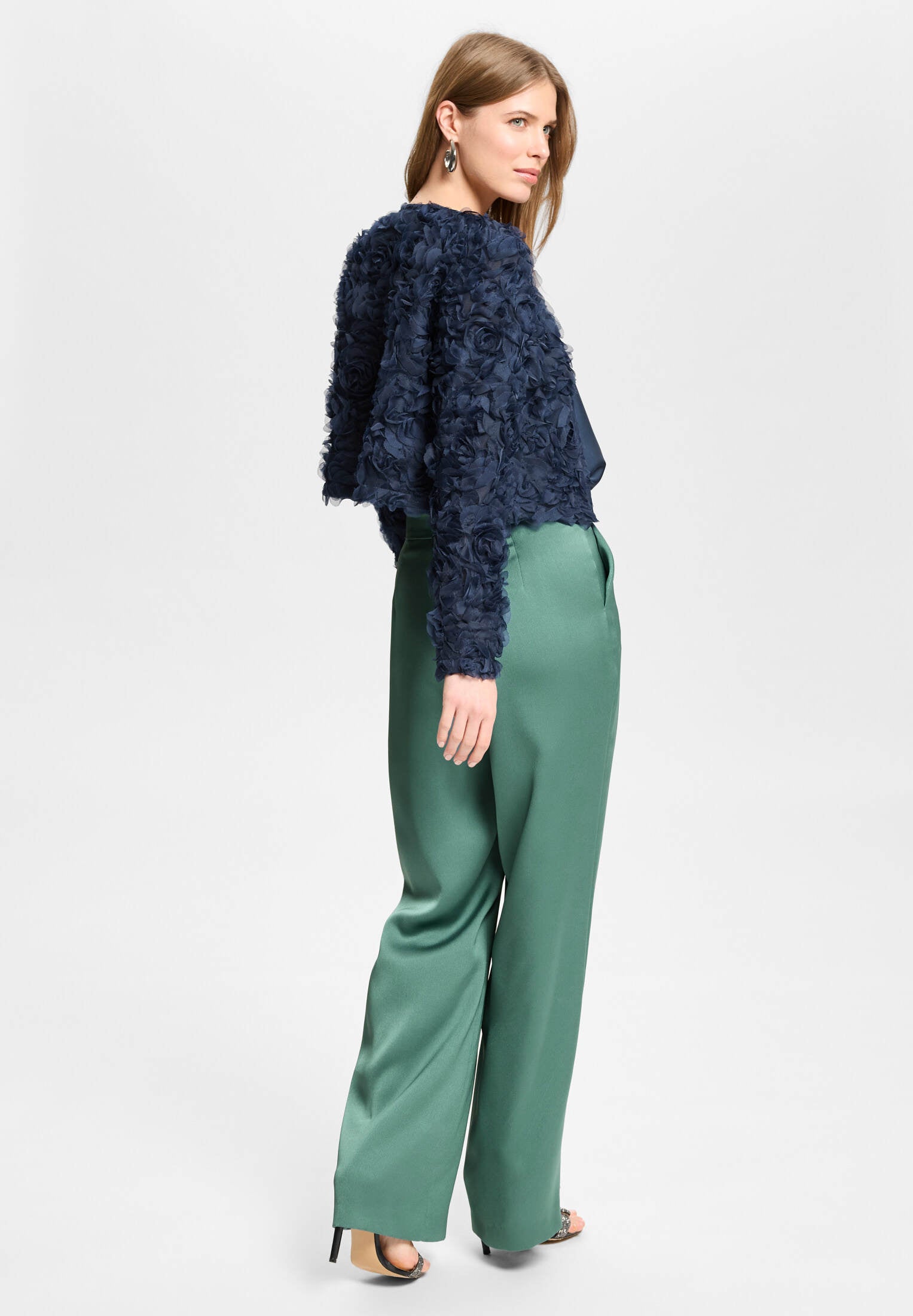 Jacke aus Blütenstoff