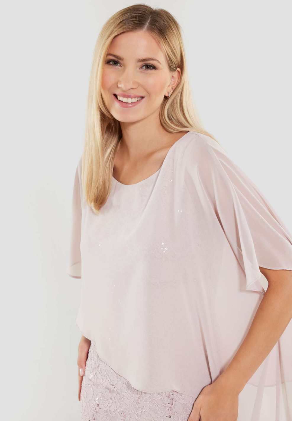 Pailletten-Kleid mit asymmetrischem Chiffon-Überwurf