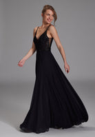 Langes paillettenbesticktes Abiball-Kleid