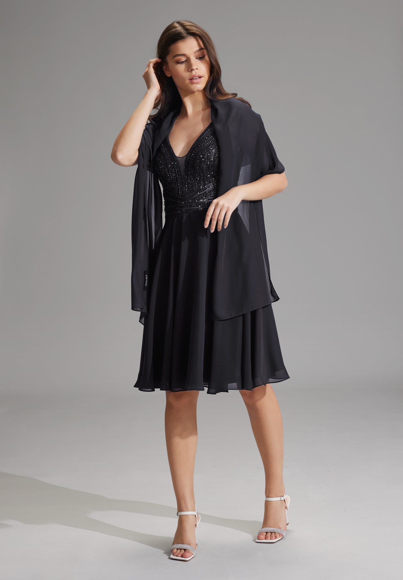 Zarte Chiffon-Stola im geraden Schnitt