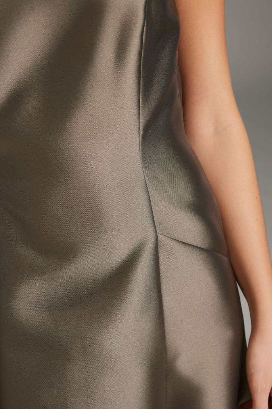 Abendkleid aus Twill mit Taschen