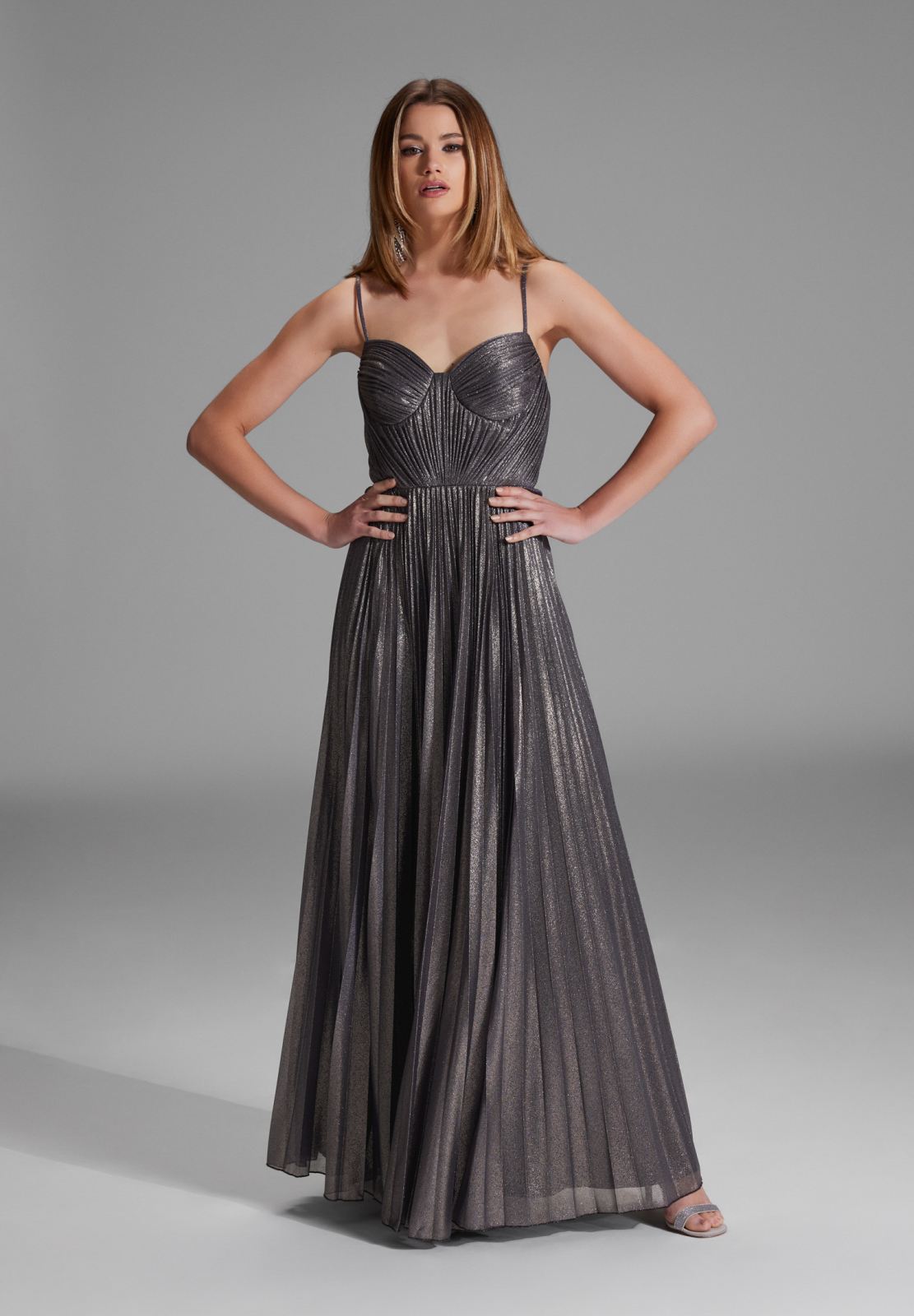 Schimmerndes Plisseekleid silver