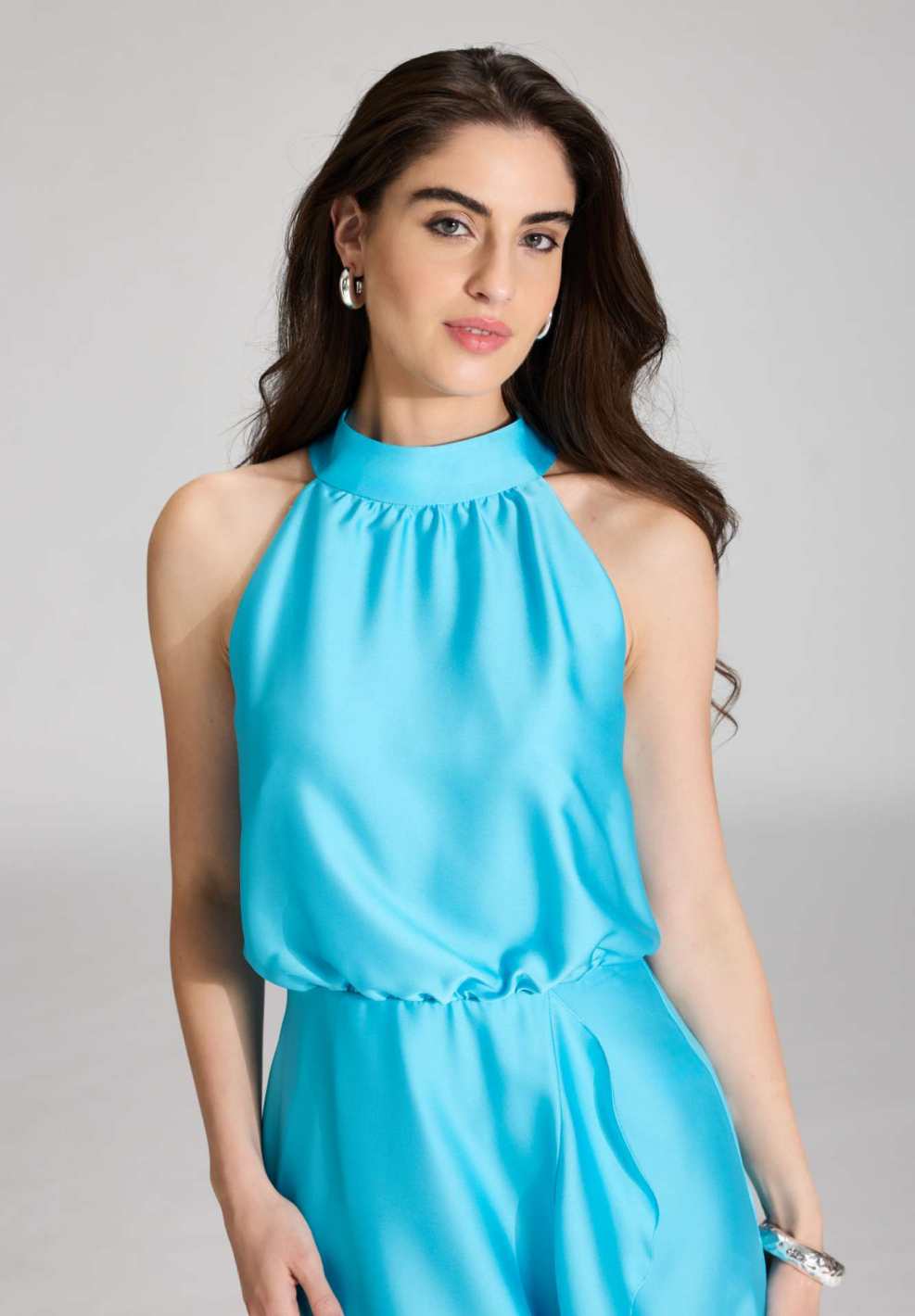 Cocktailkleid aus nachhaltigem Satin mit Volant am Saum