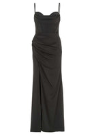 Satinkleid mit Drapierung und Beinschlitz