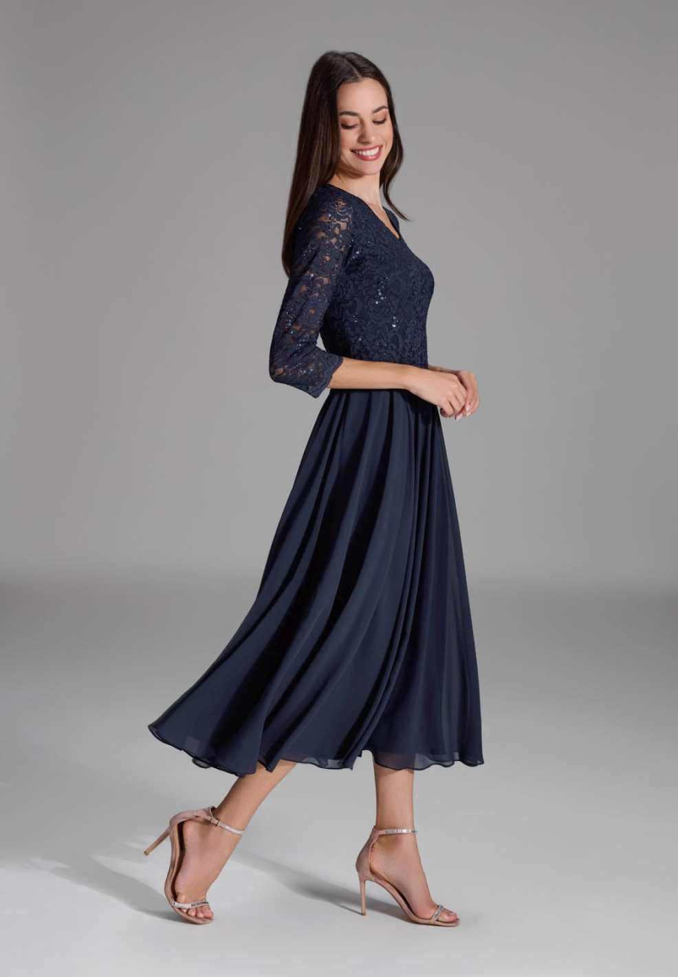 Midi Kleid mit paillettenbesetztem Spitzenoberteil