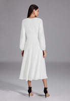 Tailliertes Midi Kleid aus Chiffon mit langen Ärmeln