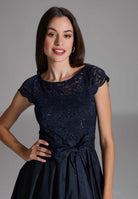 Cocktailkleid aus Taft und Spitze