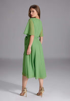 Chiffon Kleid in Wickel Optik mit Vokuhila Saum