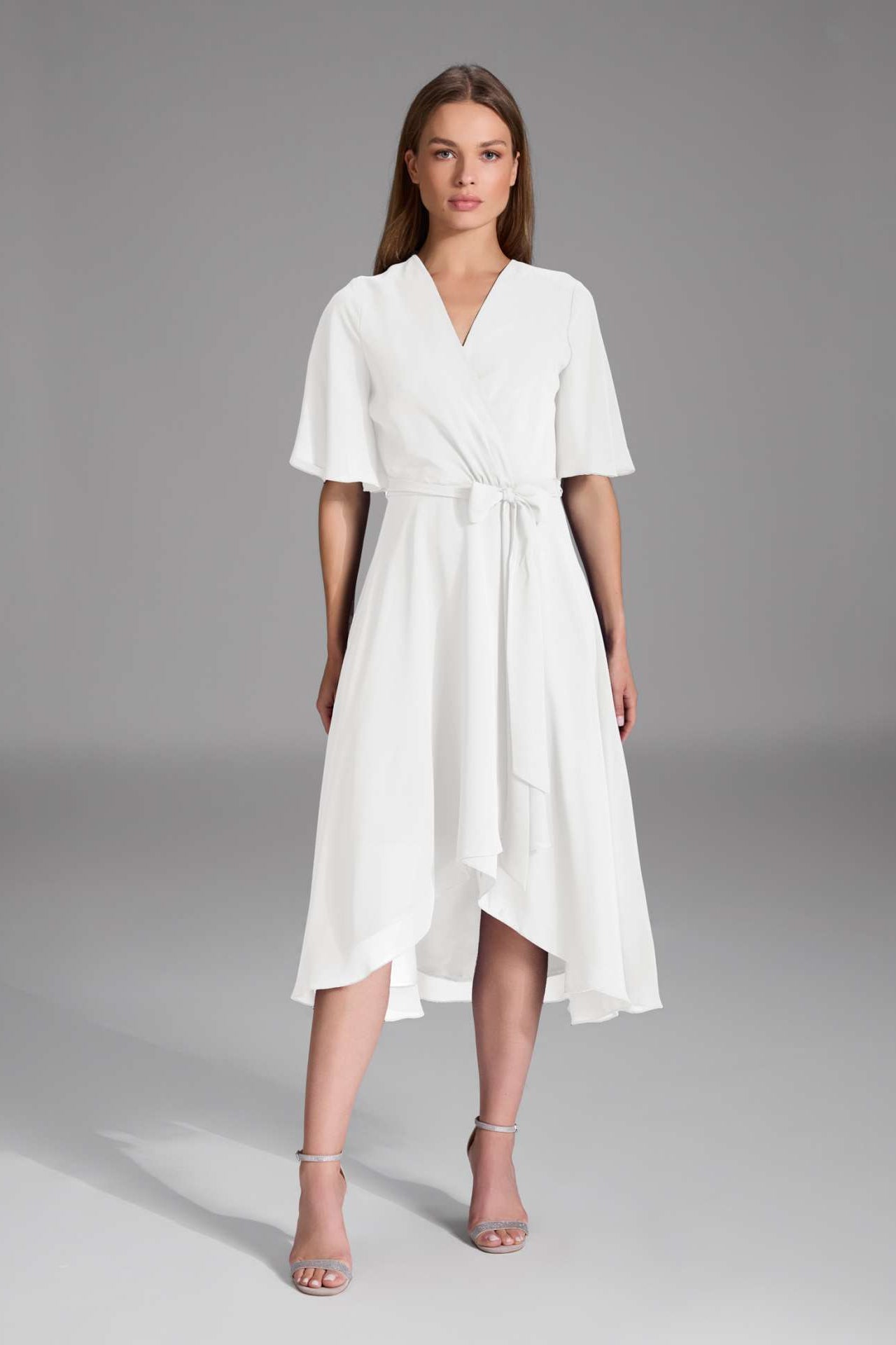 Chiffon Kleid in Wickel Optik mit Vokuhila Saum ivory