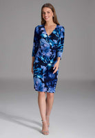 Wickelkleid aus floral bedrucktem Jersey