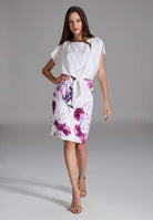 Etuikleid aus floral bedrucktem Scuba und Satin