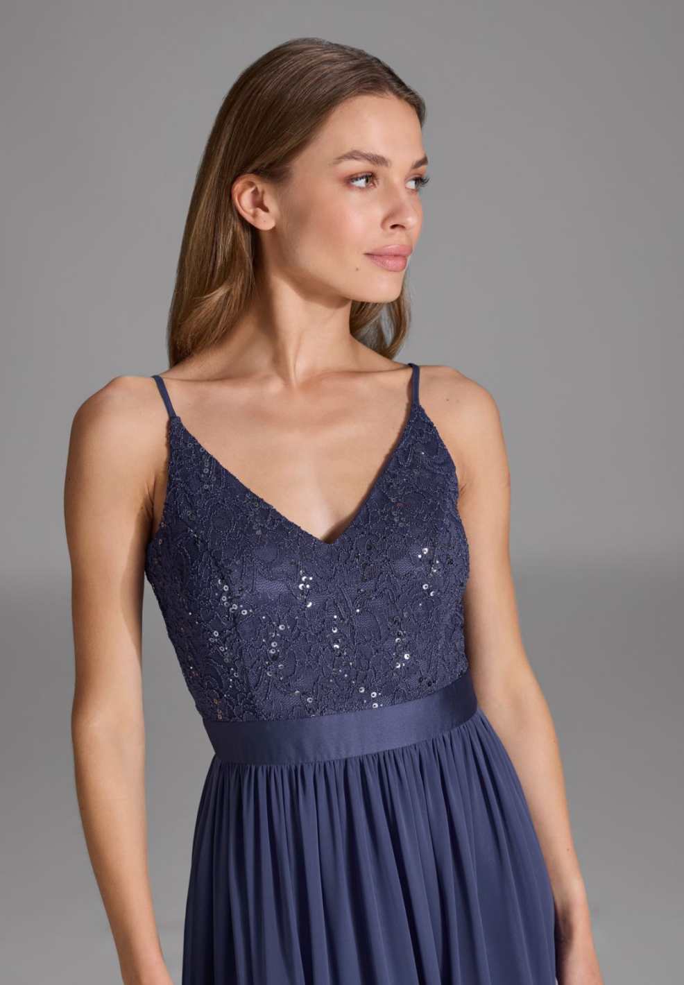 Abendkleid aus Spitze-Chiffon-Mix