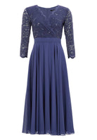 Cocktailkleid aus Material-Mix