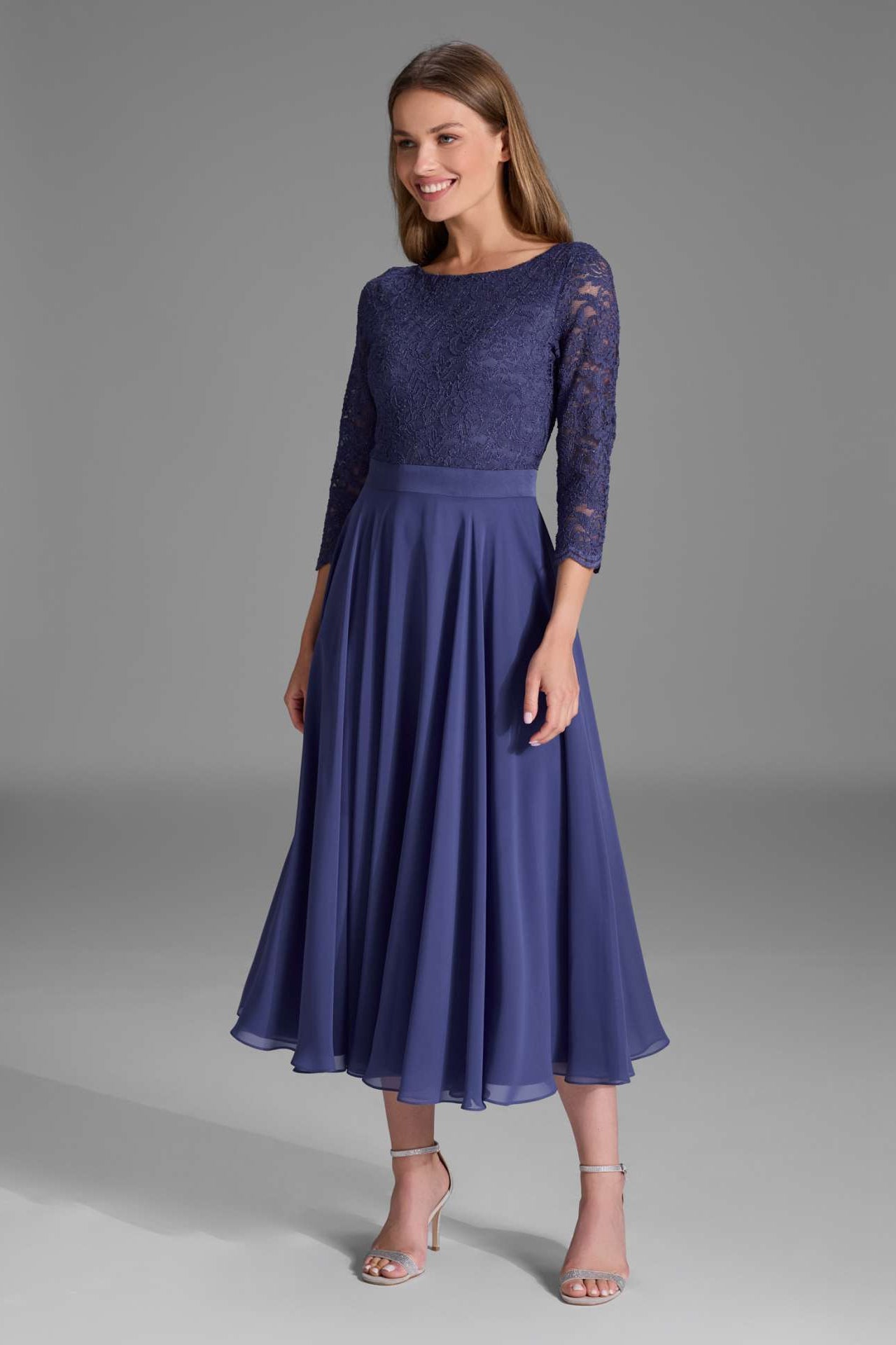 Midikleid mit fließendem Chiffon-Rock future blue