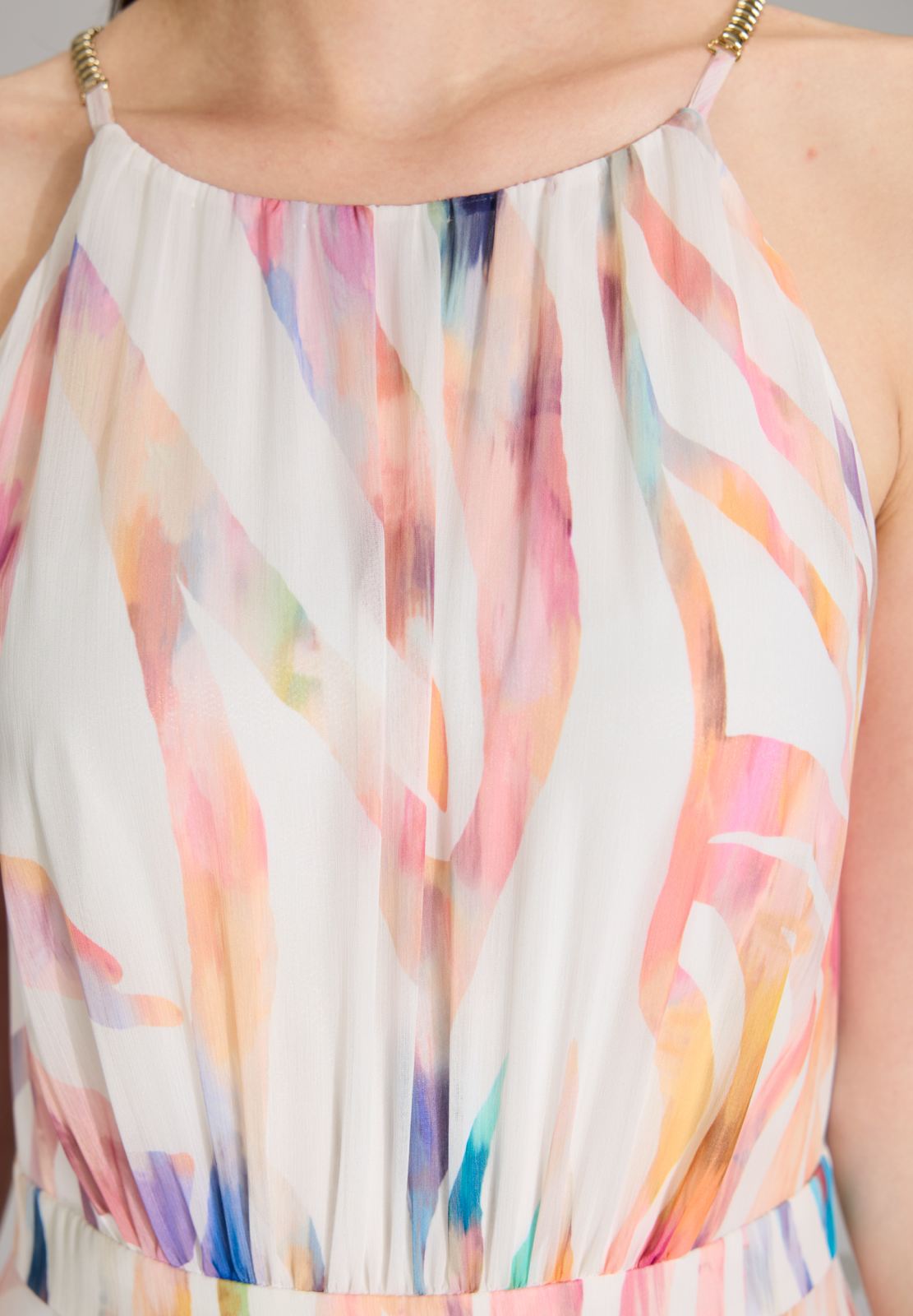 Abendkleid aus Crinkle Chiffon mit Animal Print