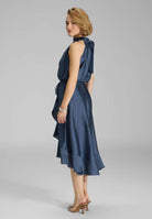 Cocktailkleid aus nachhaltigem Satin mit Volant am Saum