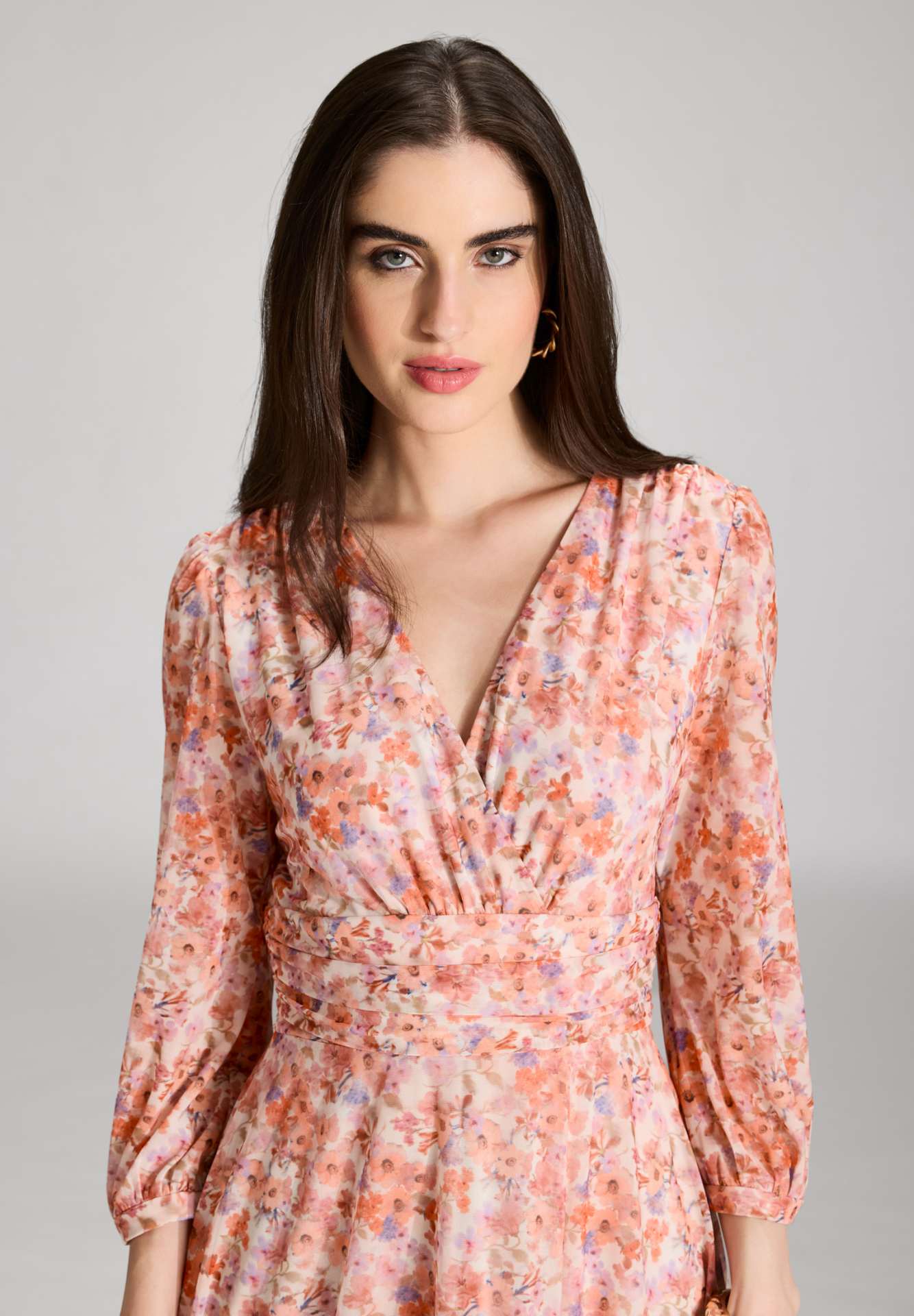 Midi Kleid aus bedrucktem Mesh mit ¾ Arm