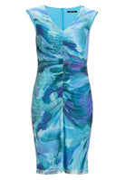 Etuikleid mit V-Ausschnitt und Raffung aus bedrucktem Mesh