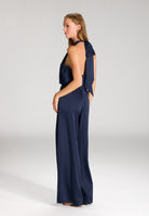 Jumpsuit mit weitem Hosenbein