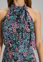 Jumpsuit mit Schluppe aus floral bedrucktem Viscose Material