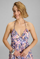 Neckholder Maxi Kleid aus bedrucktem Chiffon mit Glitzerstreifen