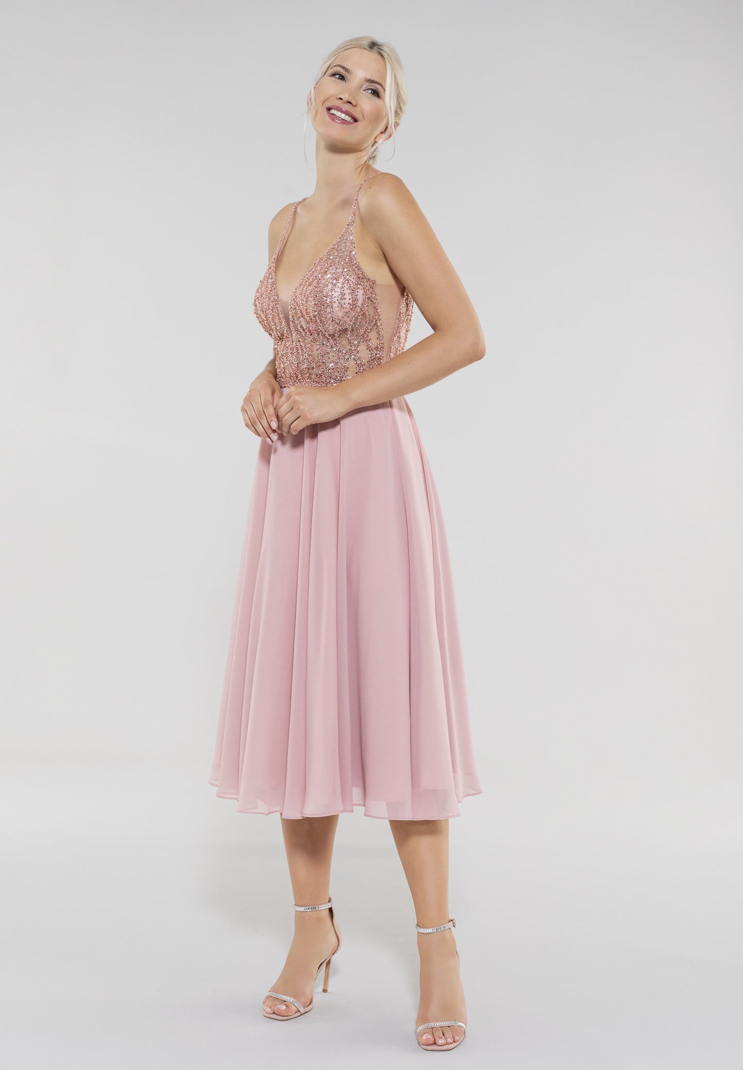 Cocktailkleid aus Materialmix