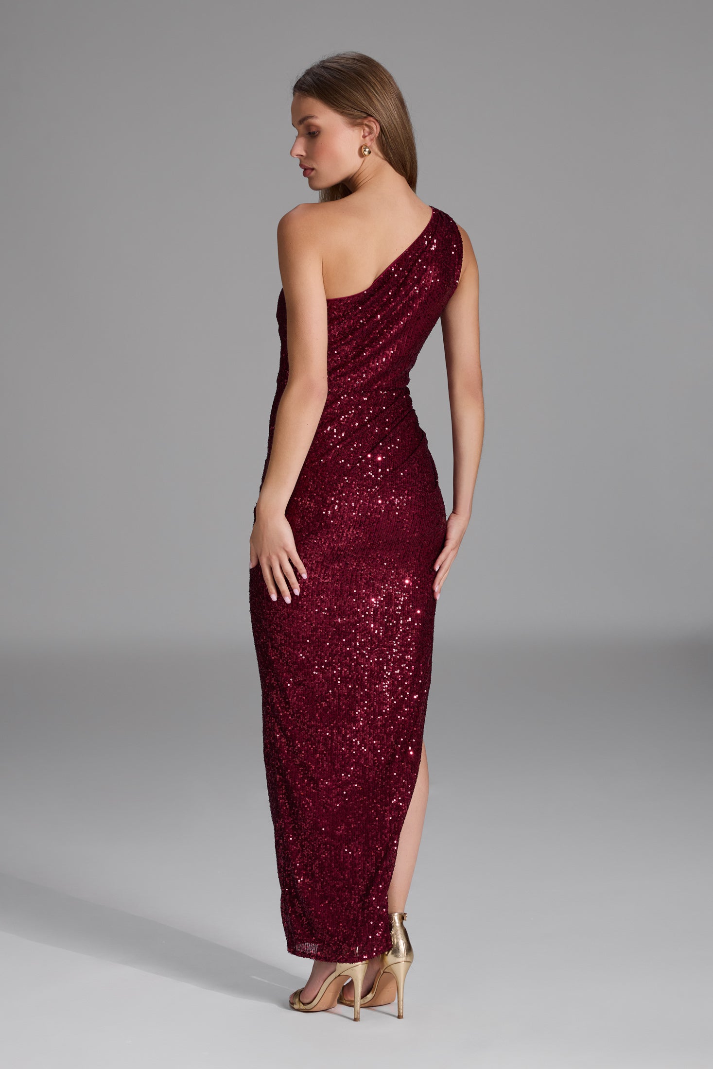 One Shoulder Abendkleid aus elastischer Paillette