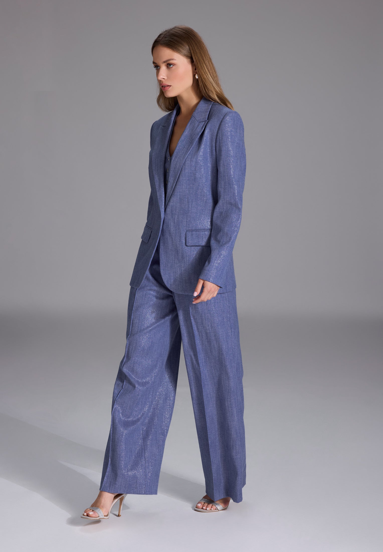 Oversized Blazer aus glänzendem Denim