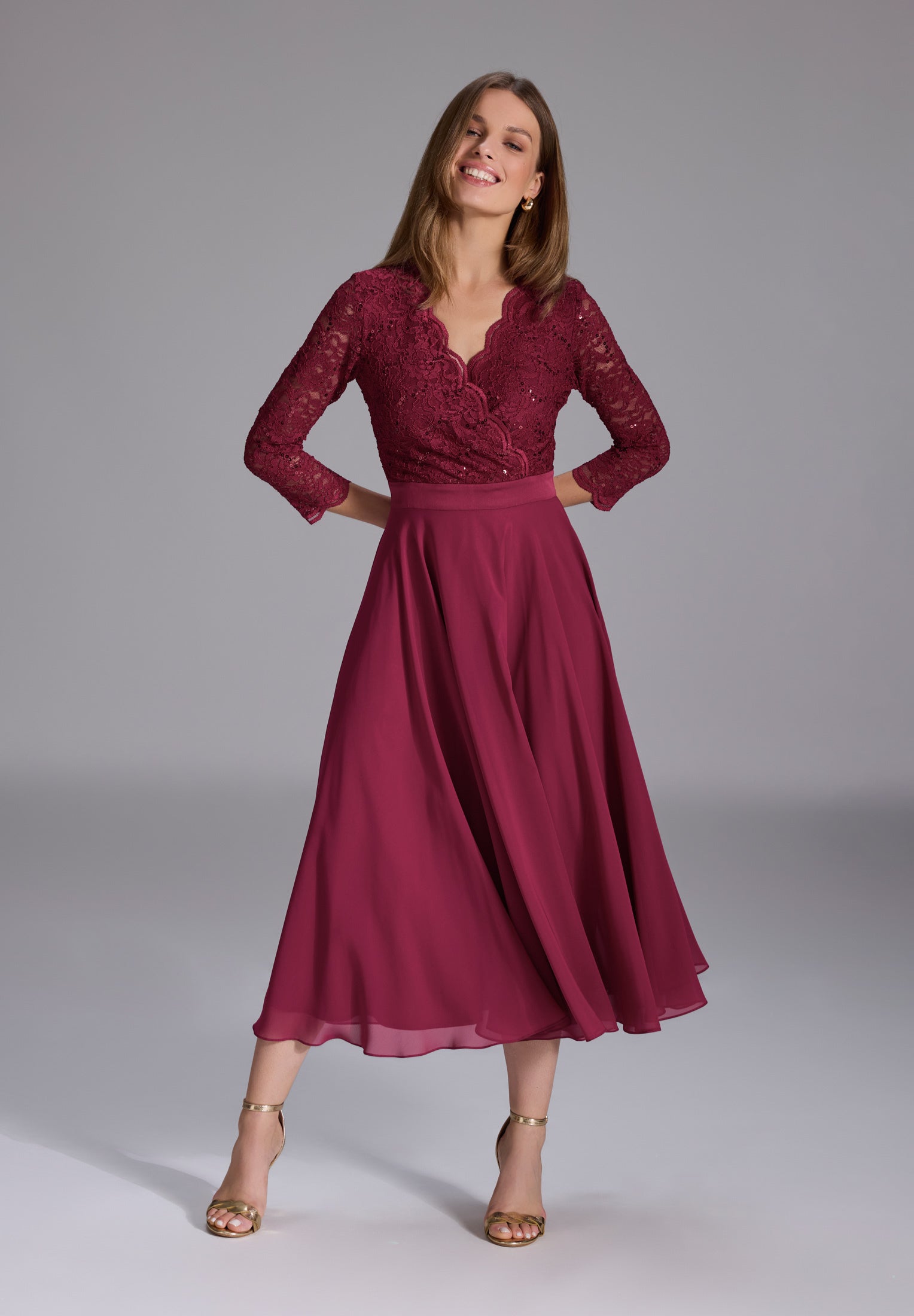Cocktailkleid aus Material-Mix ruby red