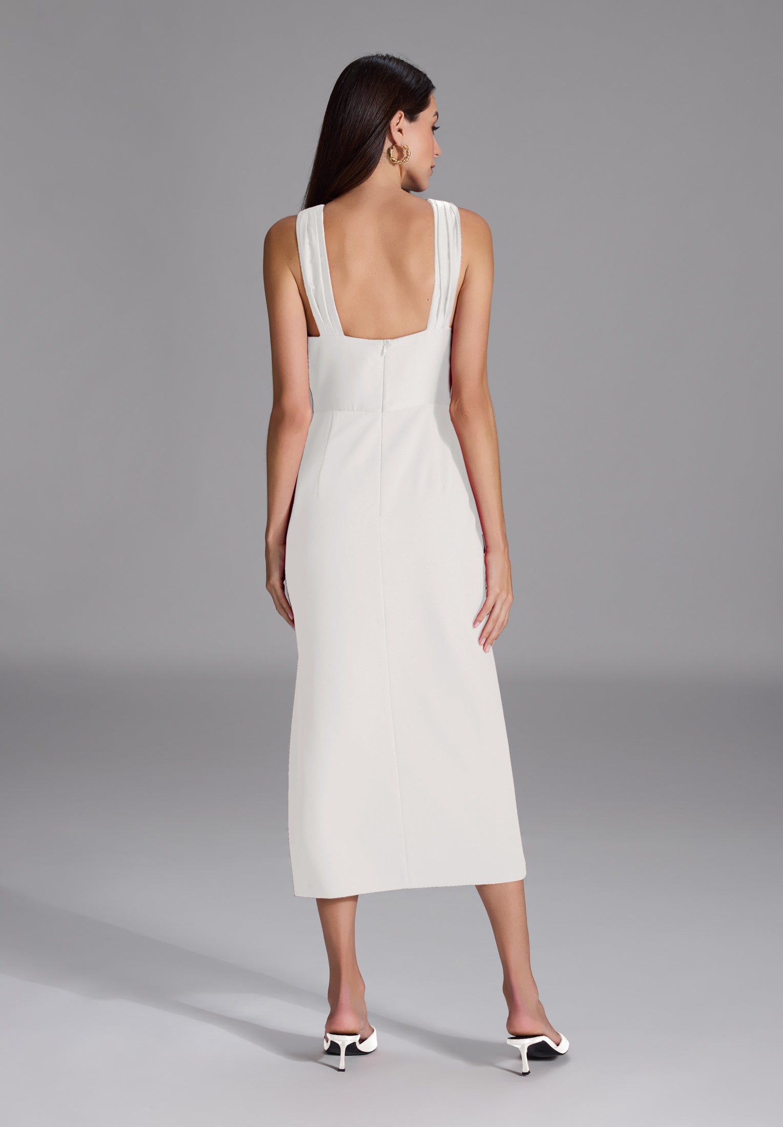 Midi Kleid mit gekreuzten Trägern aus Material-Mix