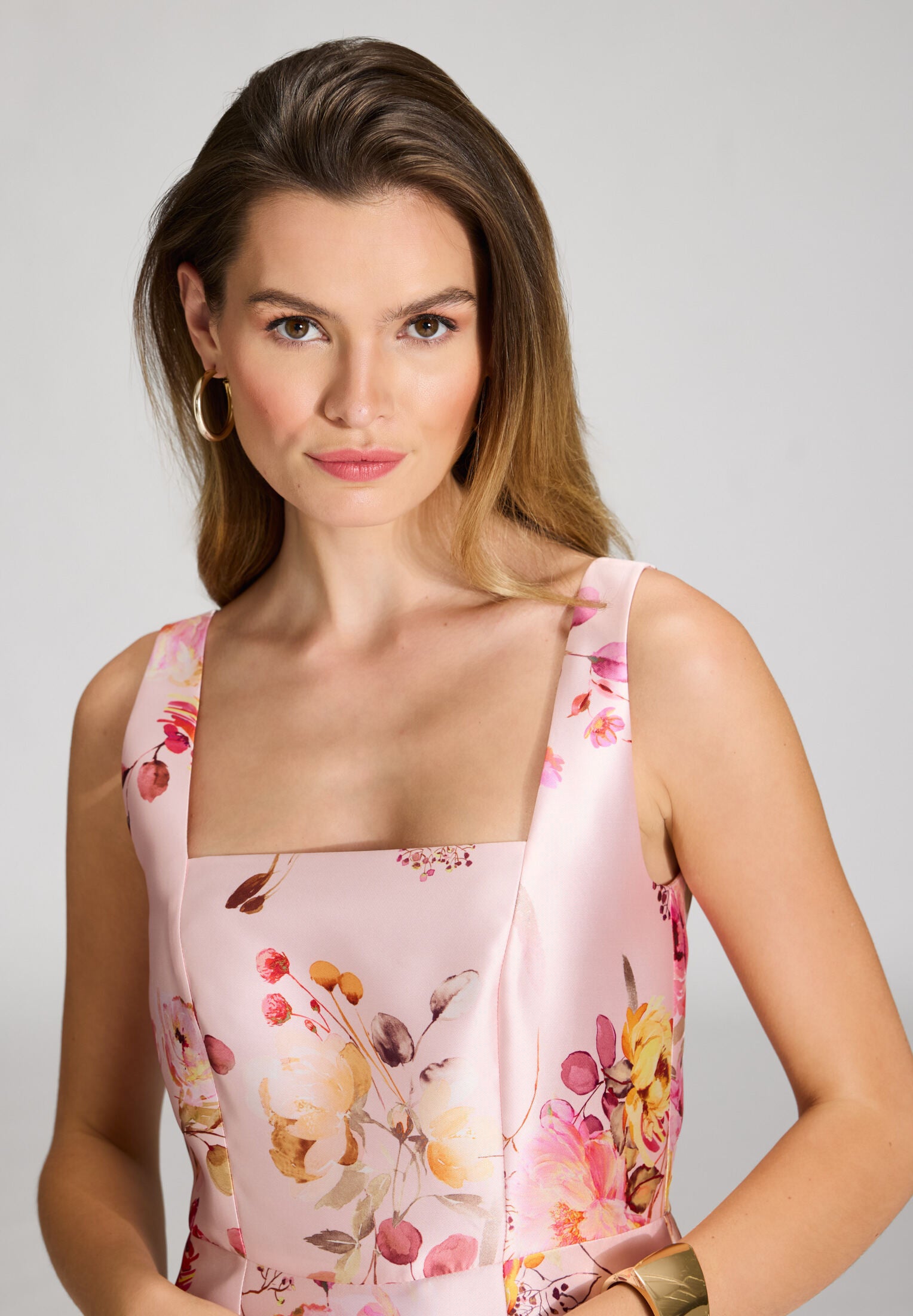 Cocktailkleid mit Karree-Ausschnitt aus floral bedrucktem Twill