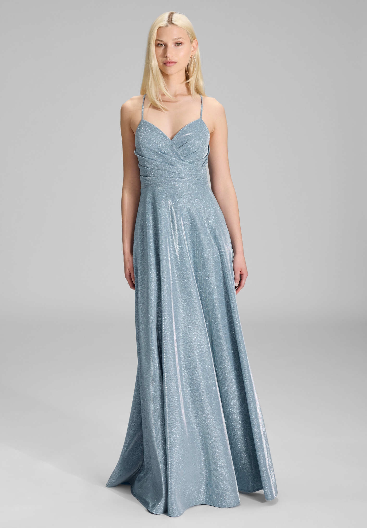 Abendkleid mit Schimmereffekt sky blue