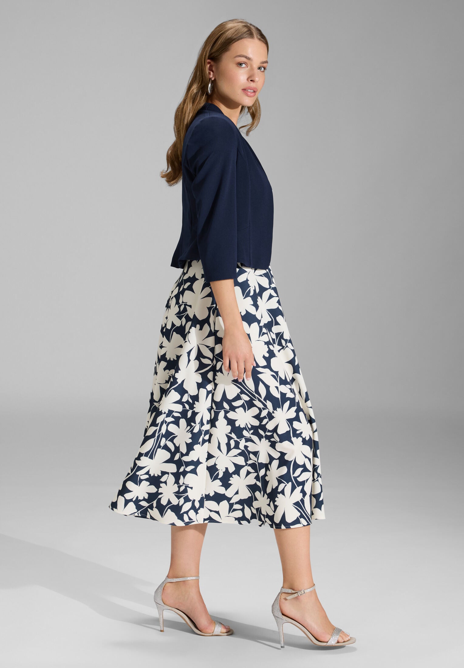 Taillierte Jacke aus Jersey Crêpe navy