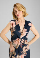 Etuikleid aus floral bedrucktem Scuba mit Knoten Detail