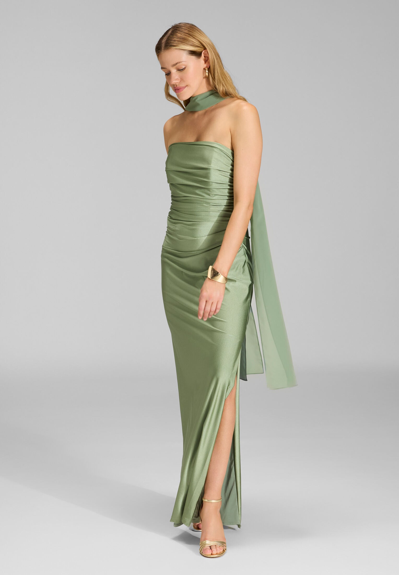 Schal aus zartem Chiffon matcha green One Size