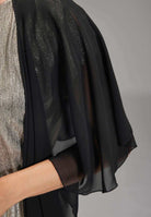 Fließende Chiffon-Stola