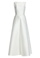 Robenartiges Abendkleid mit Eingrifftaschen