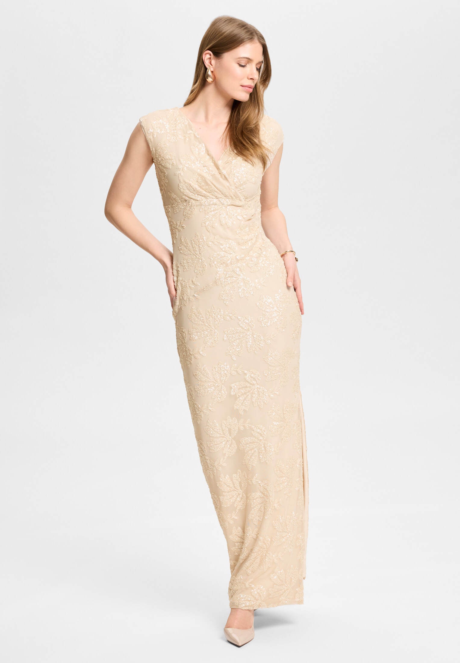 Abendkleid aus besticktem Mesh champagne beige