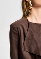 Verkürzte Jacke in Wildlederoptik