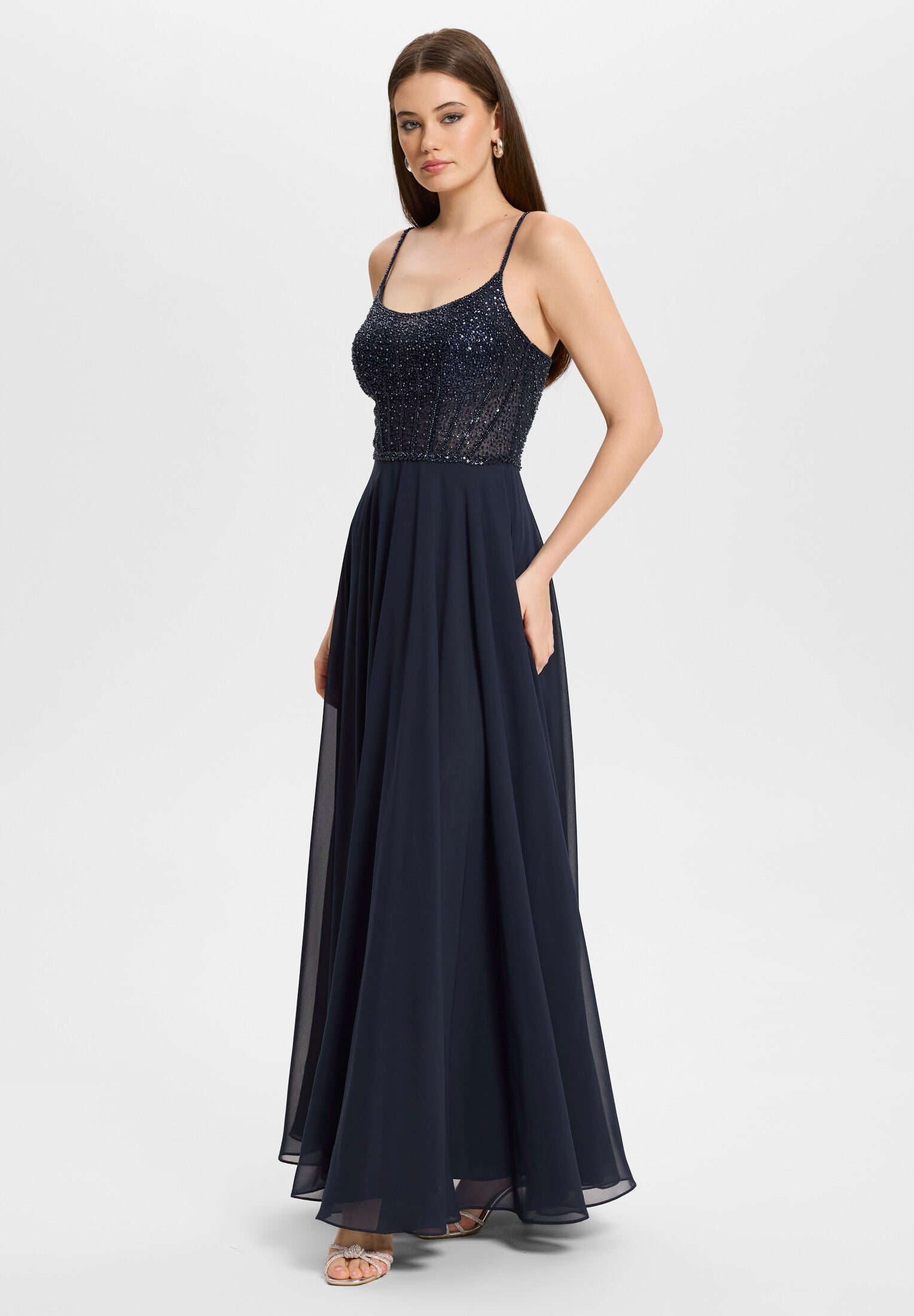 Chiffonkleid mit besticktem Top