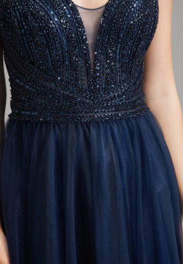 Lange Tüllrobe mit Netzeinsatz