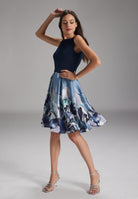 Feminines Minikleid mit Blütenrock