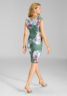 Etuikleid mit blumigem Print