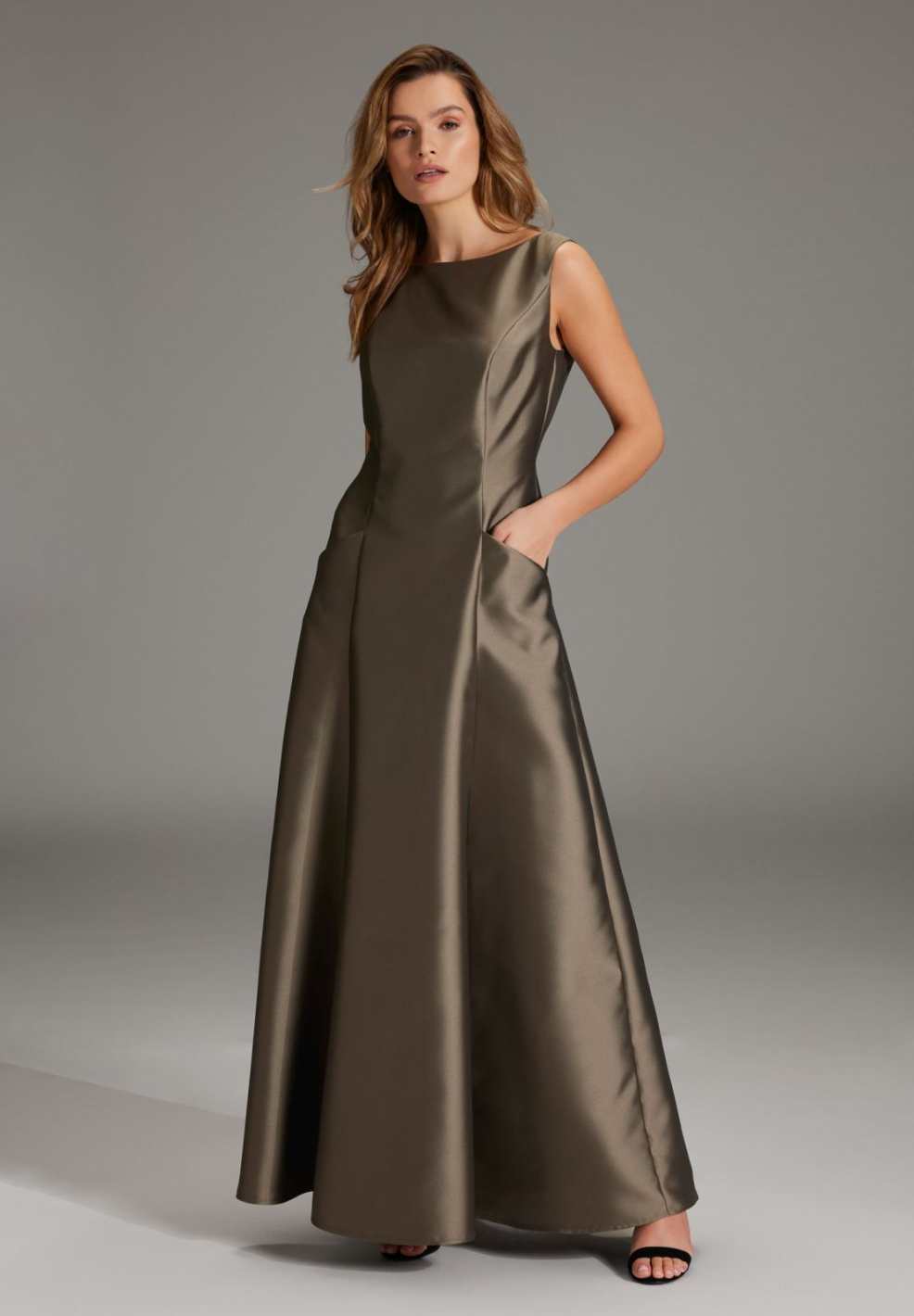 Abendkleid aus Twill mit Taschen