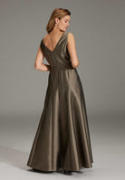 Abendkleid aus Twill mit Taschen