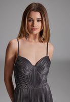 Schimmerndes Plisseekleid