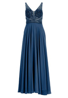 Langes Chiffon-Abendkleid mit Stickerei