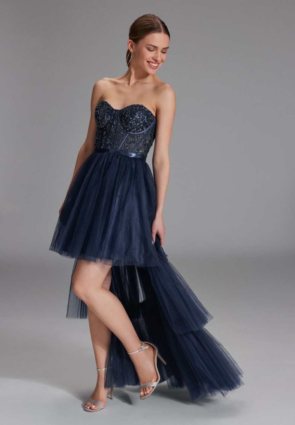 Vokuhila-Kleid mit Corsagentop