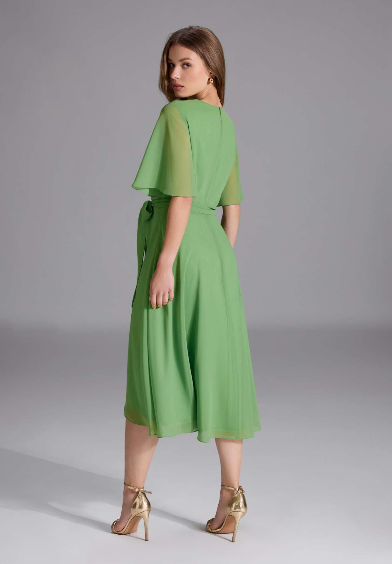 Chiffon Kleid in Wickel Optik mit Vokuhila Saum