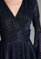 Kurzes Cocktailkleid aus Plissee Jersey